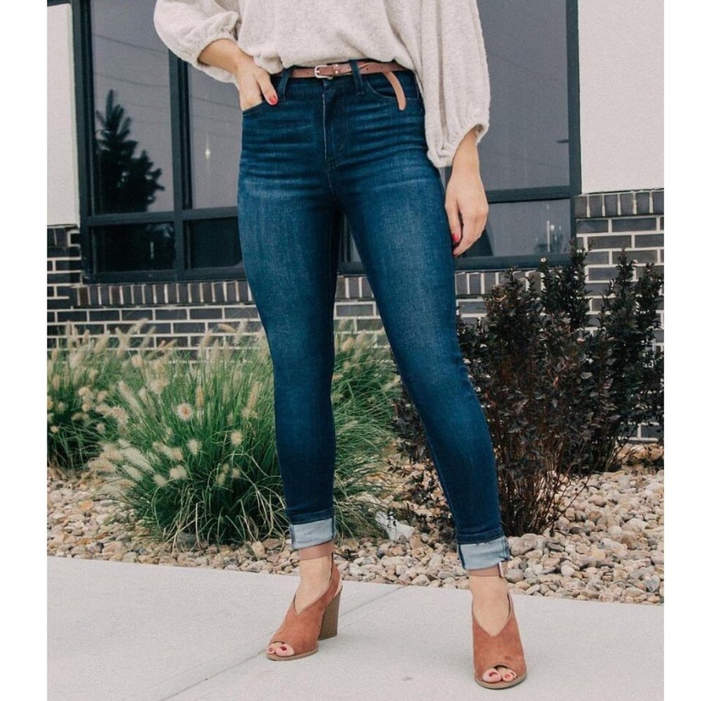 KanCan Kurvy Ultra High Rise SkinnyStretch Jean 26